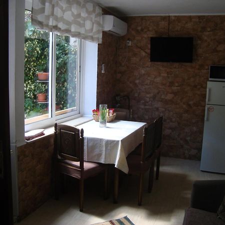 Studio Apartment Lile Trstenik  Buitenkant foto
