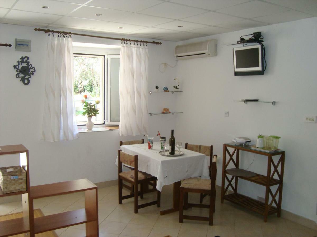 Studio Apartment Lile Trstenik  Buitenkant foto